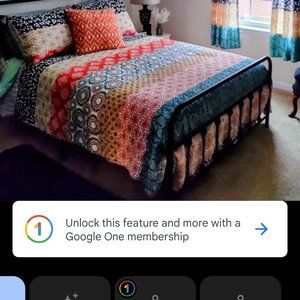 Bedspread/Shams/Curtains